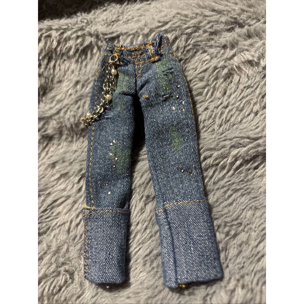 MGA Bratz Twiins Twins Phoebe Pants Denim Jeans W Chain Replacement Clothes